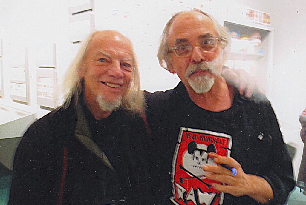 Tom Bunk et Art Spiegelman réunis en 2010, souriants, lors d’un événement hommage au Garbage Pail Kids.